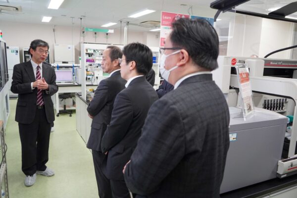 「地域中核・特色ある研究大学強化促進事業(J-PEAKS)」伴走チームによるサイトビジットが実施されました